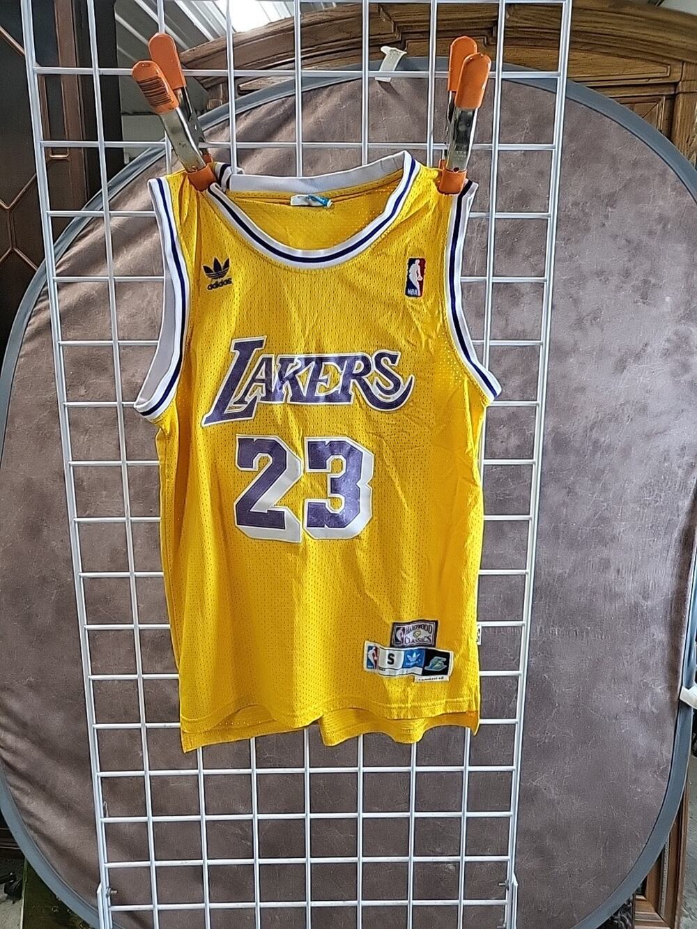 Los Angeles Lakers Jersey Mens Large Gold Lebron James 23 NBA ADIDAS Hardwood